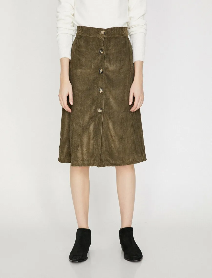 12126 Khaki Button Detailed Midi Skirt