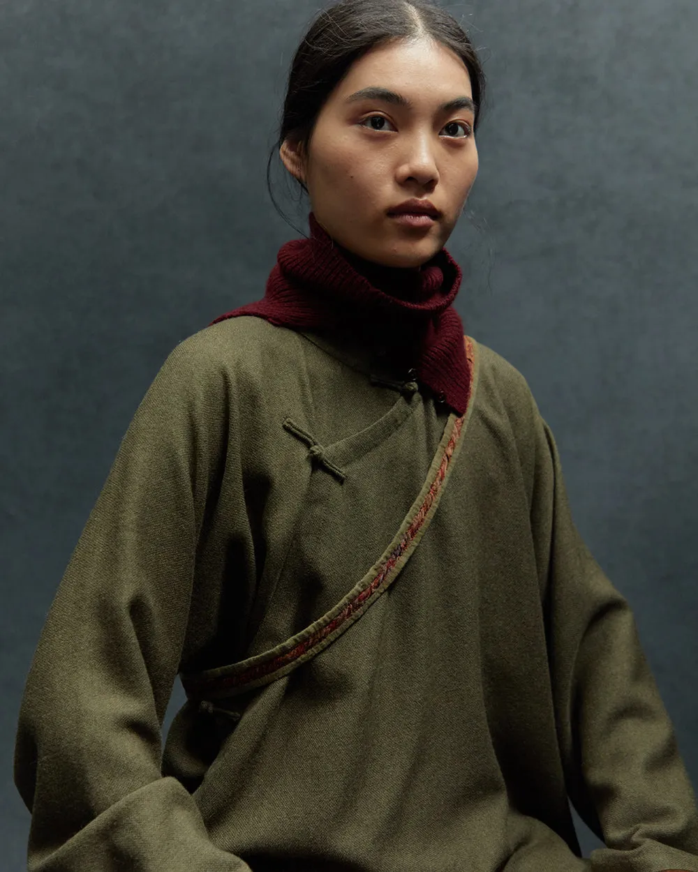 Button-Down Ribbed Neck Piece