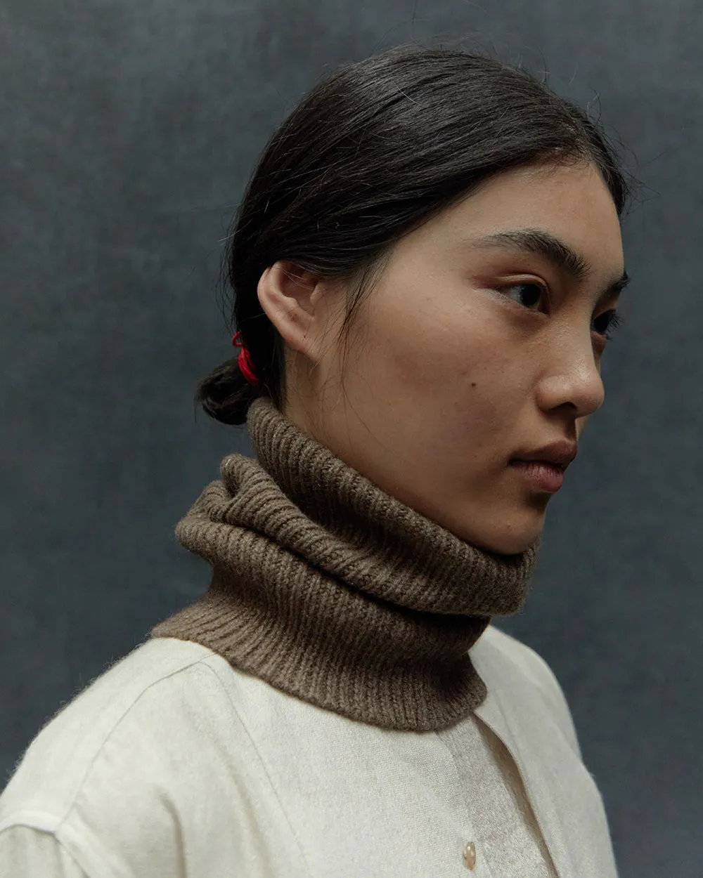 Button-Down Ribbed Neck Piece