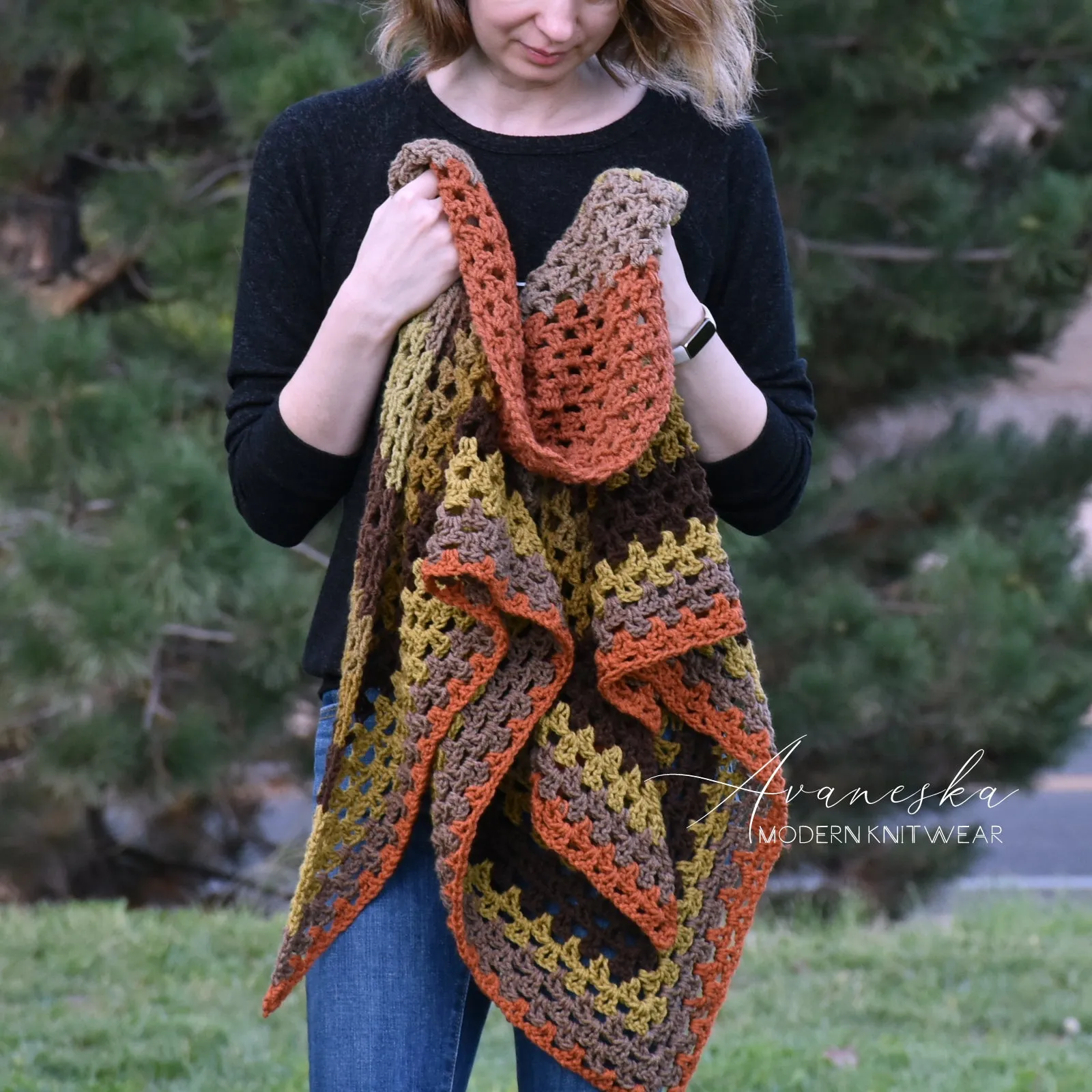 Crochet Triangle Shawl | The ANASAZI