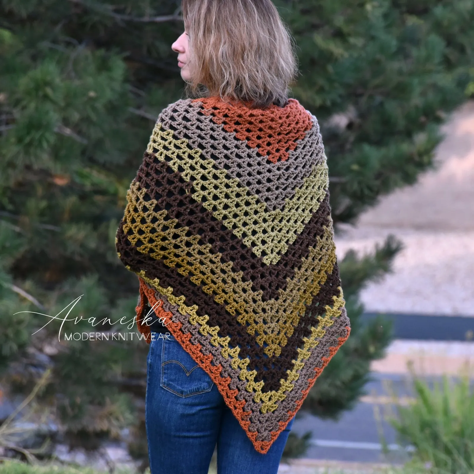 Crochet Triangle Shawl | The ANASAZI