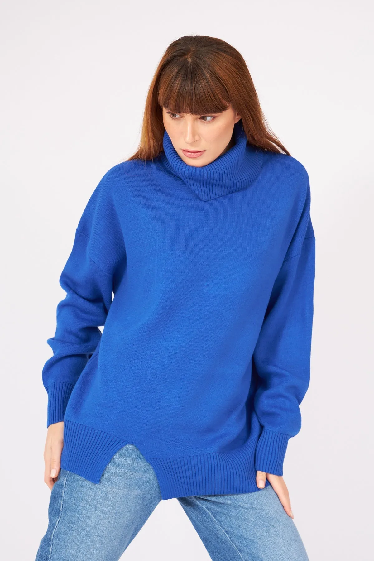 DARK BLUE STRAIGHT TURTLENECK SWEATER