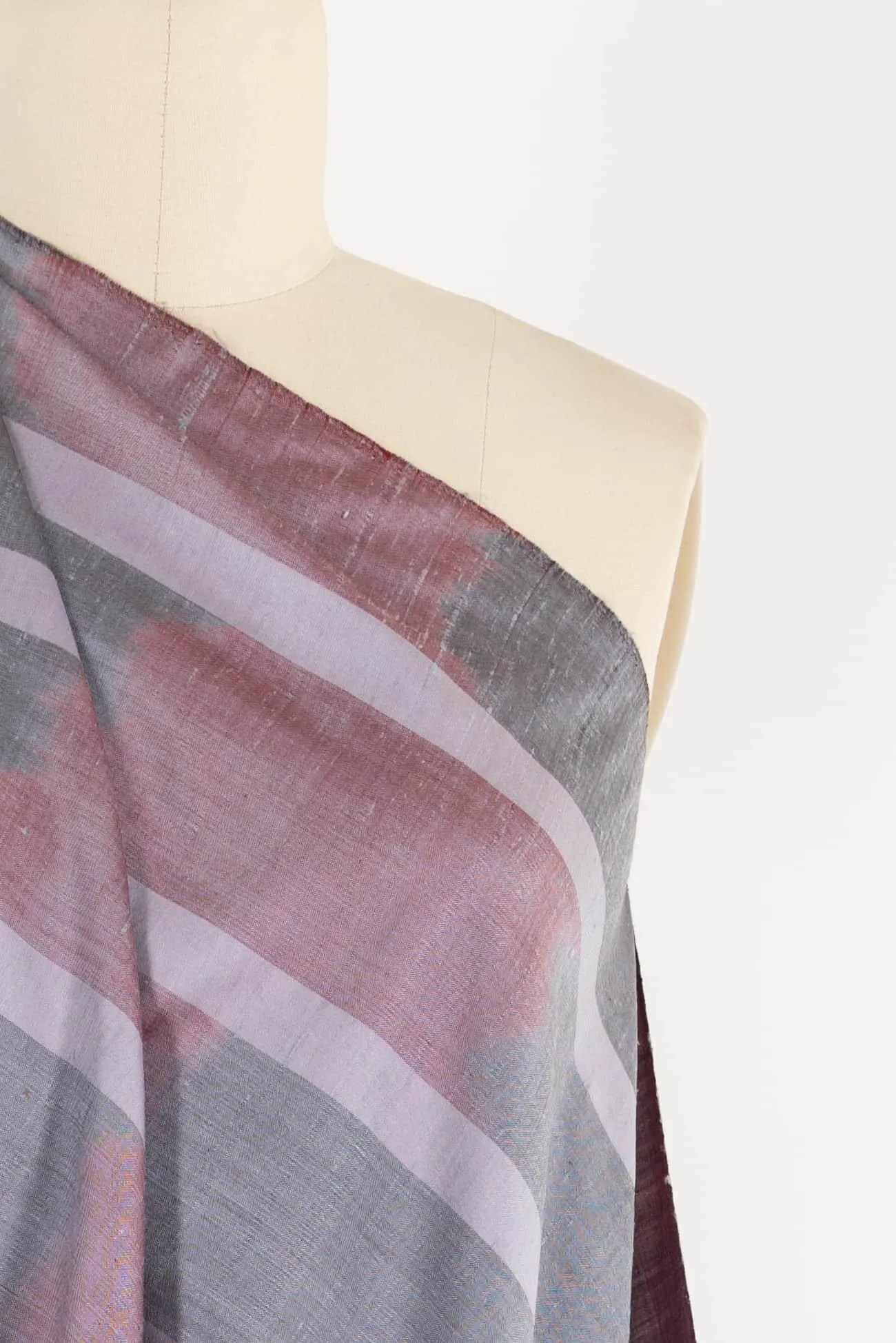 Darsha Ikat Silk Woven - ENDCUT