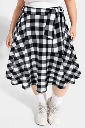 Plaid Pockets A-lined Lace-up Midi Skirt