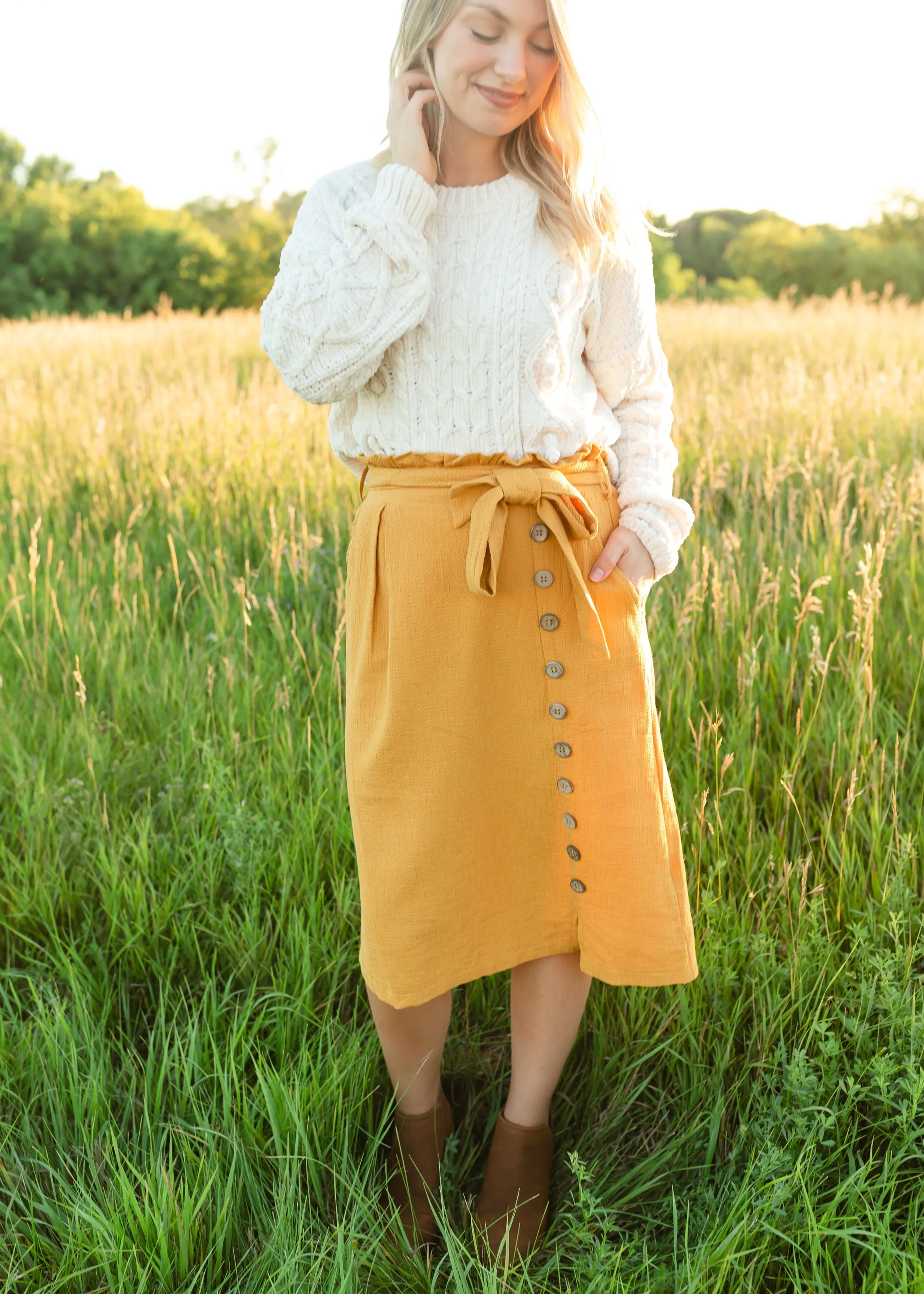 Pullover Chenille Pom Detail Sweater