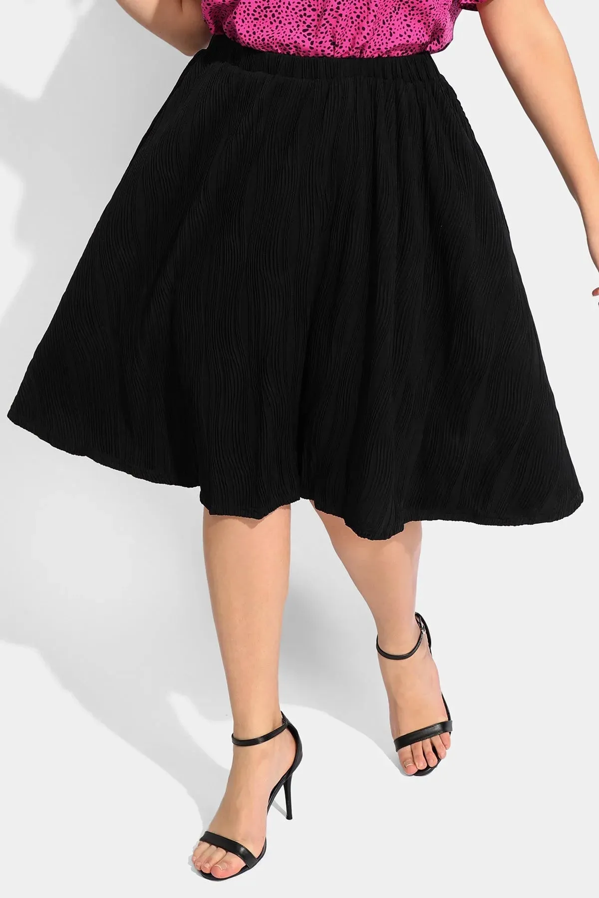 Ritera Elasticated Waist Midi Black Skirt