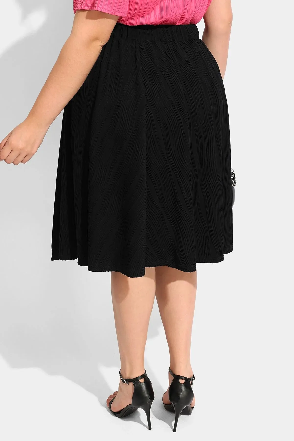 Ritera Elasticated Waist Midi Black Skirt