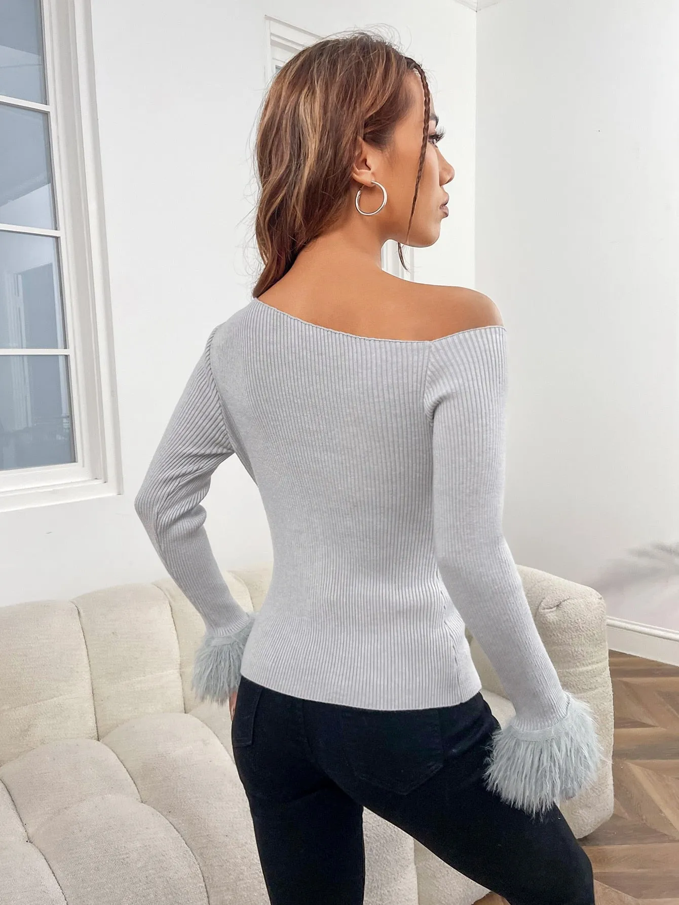 SHEIN Priv̩ Asymmetrical Neck Fuzzy Cuff Ribbed Knit Sweater