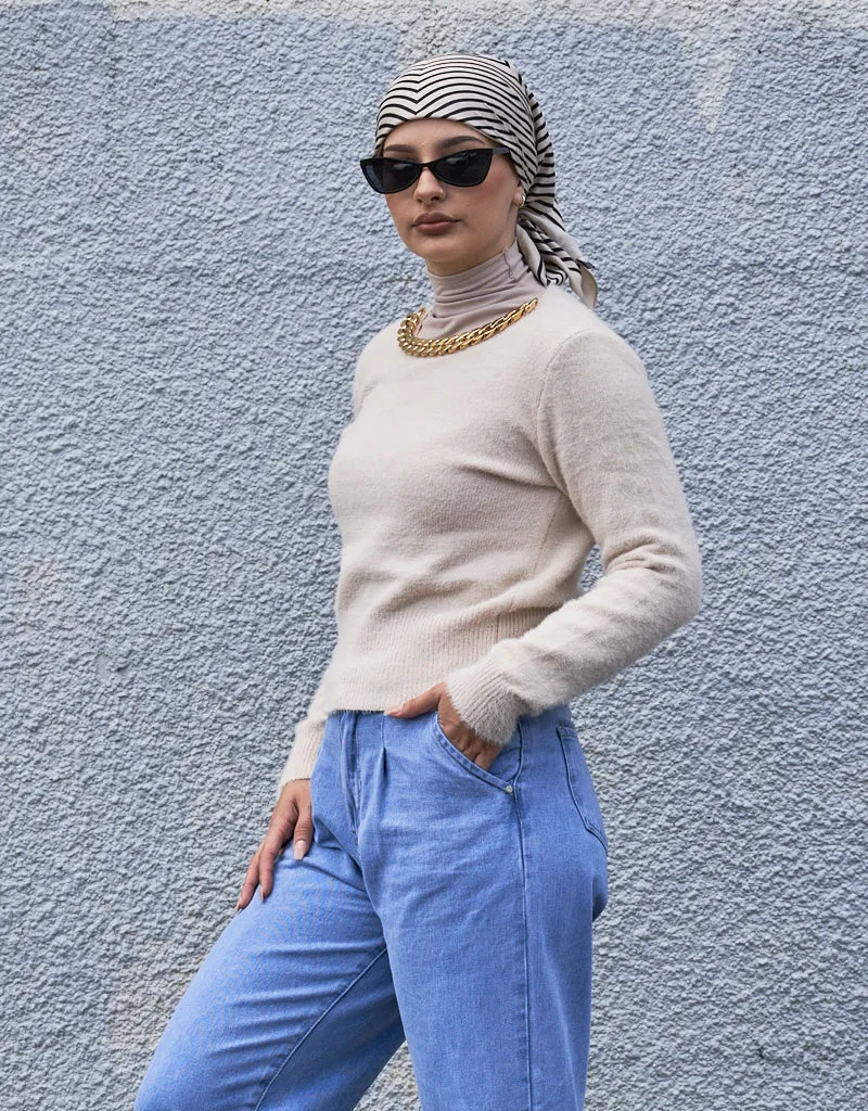 Short Woolen Chain Top