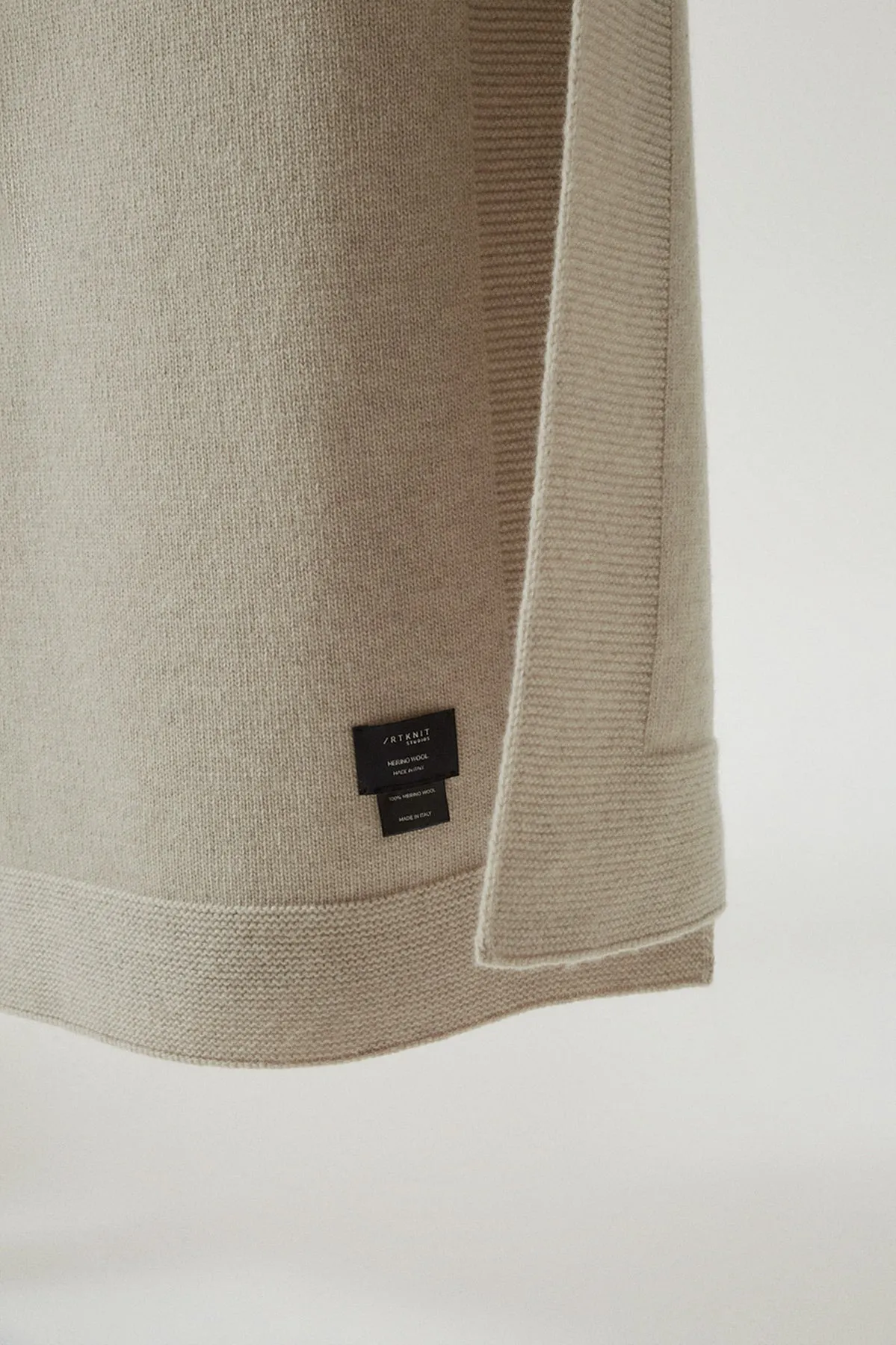 The Woolen Knit Blanket