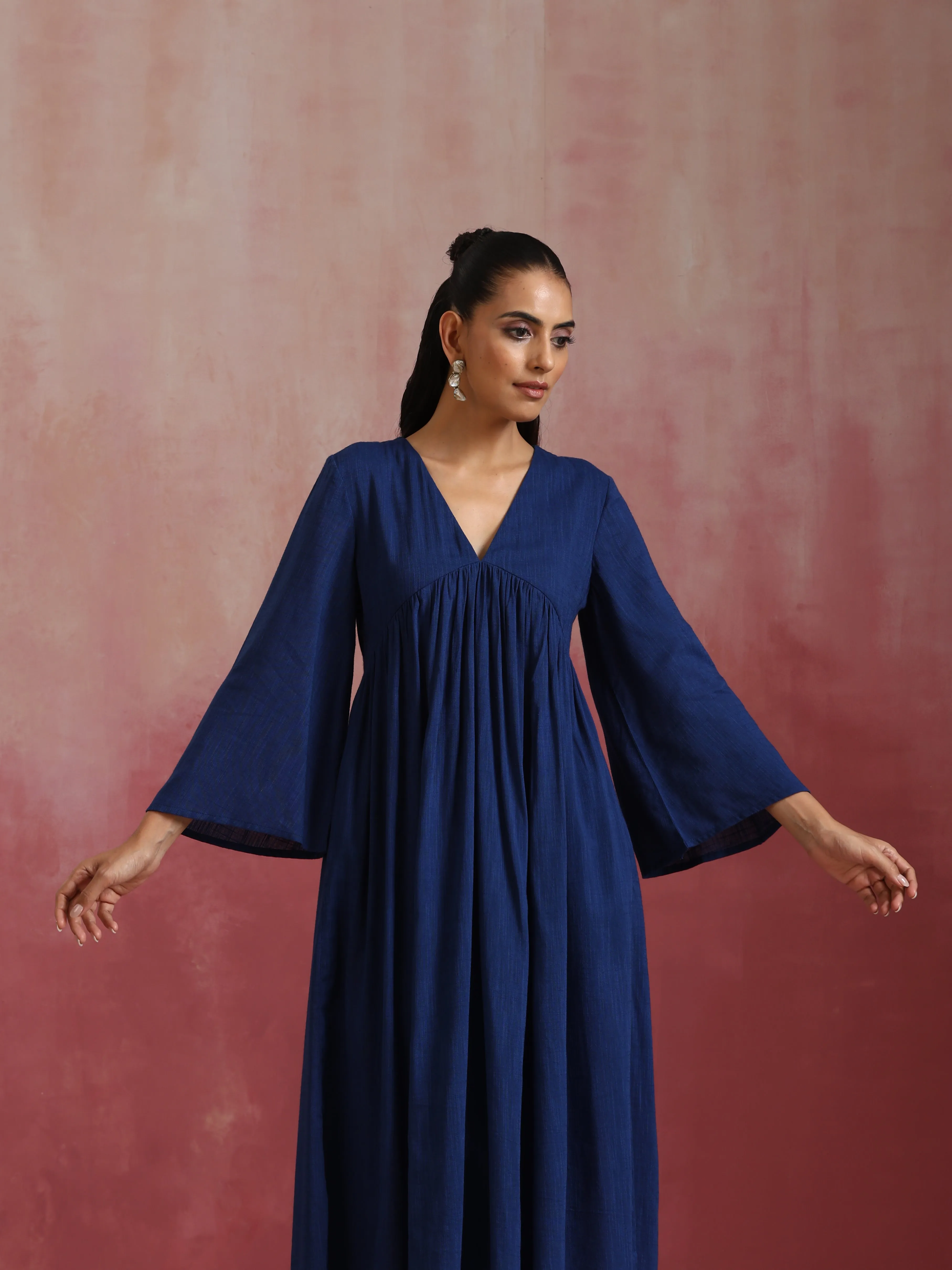 trueBrowns Blue Cotton Dobby Kurta Set