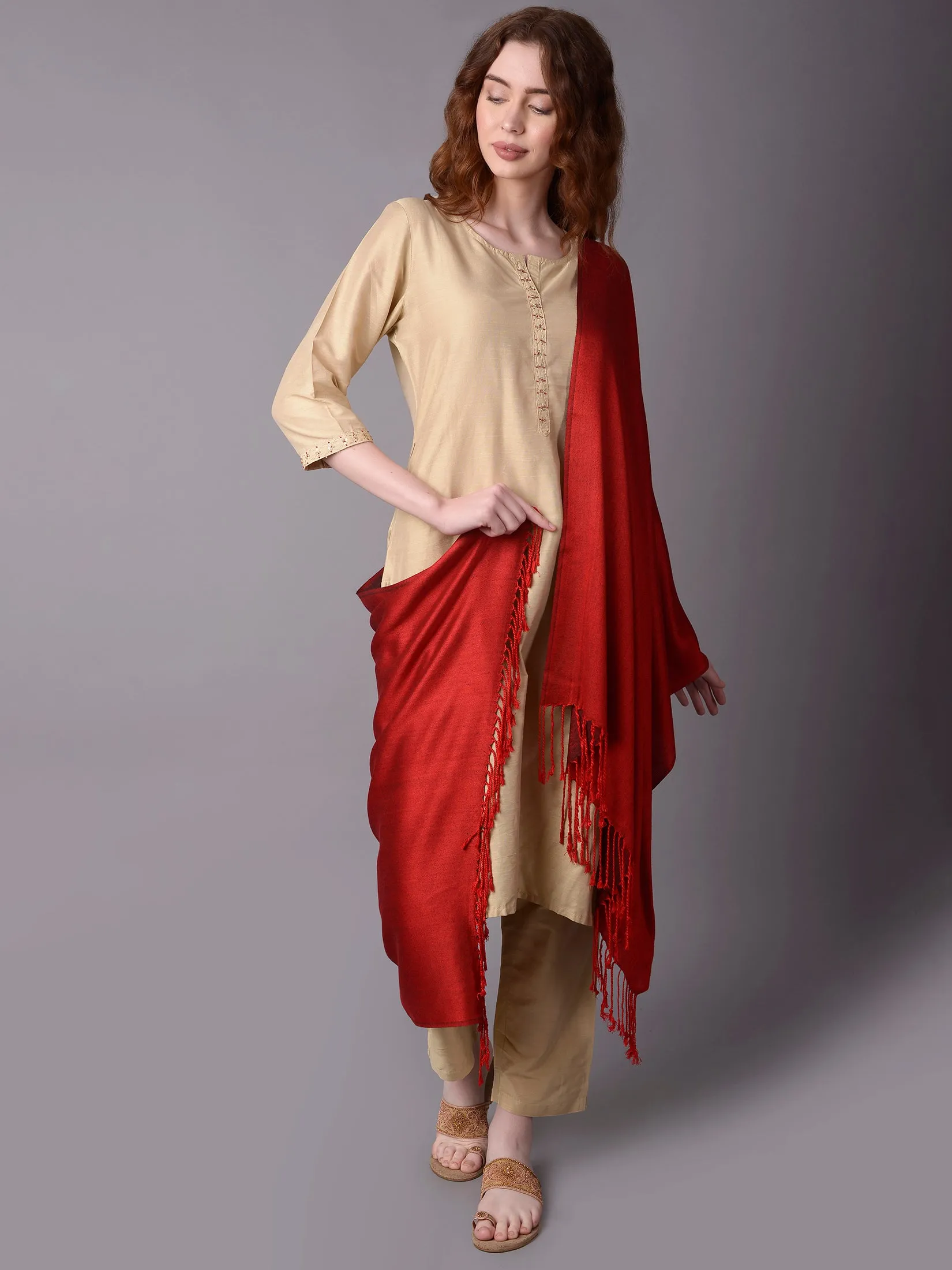 Women Maroon Solid Stole